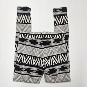 American Eagle High Rise Aztec Print  Leggings Size S
